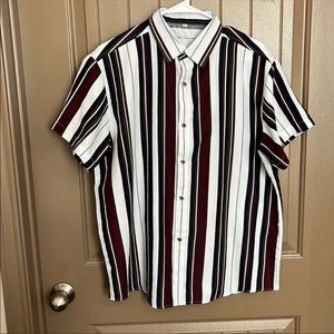 Men’s striped button down shirt, size Large